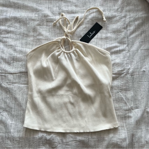 Lulu’s Keyhole Ribbed Crop Top - Picture 6 of 9